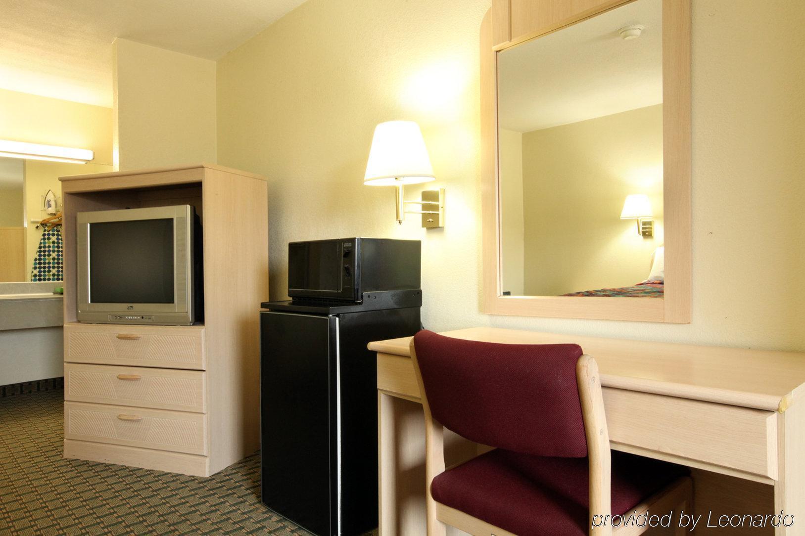 Americas Best Value Inn Cabot Phòng bức ảnh